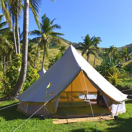 Вілла Waitui Basecamp Matacawalevu Island Екстер'єр фото