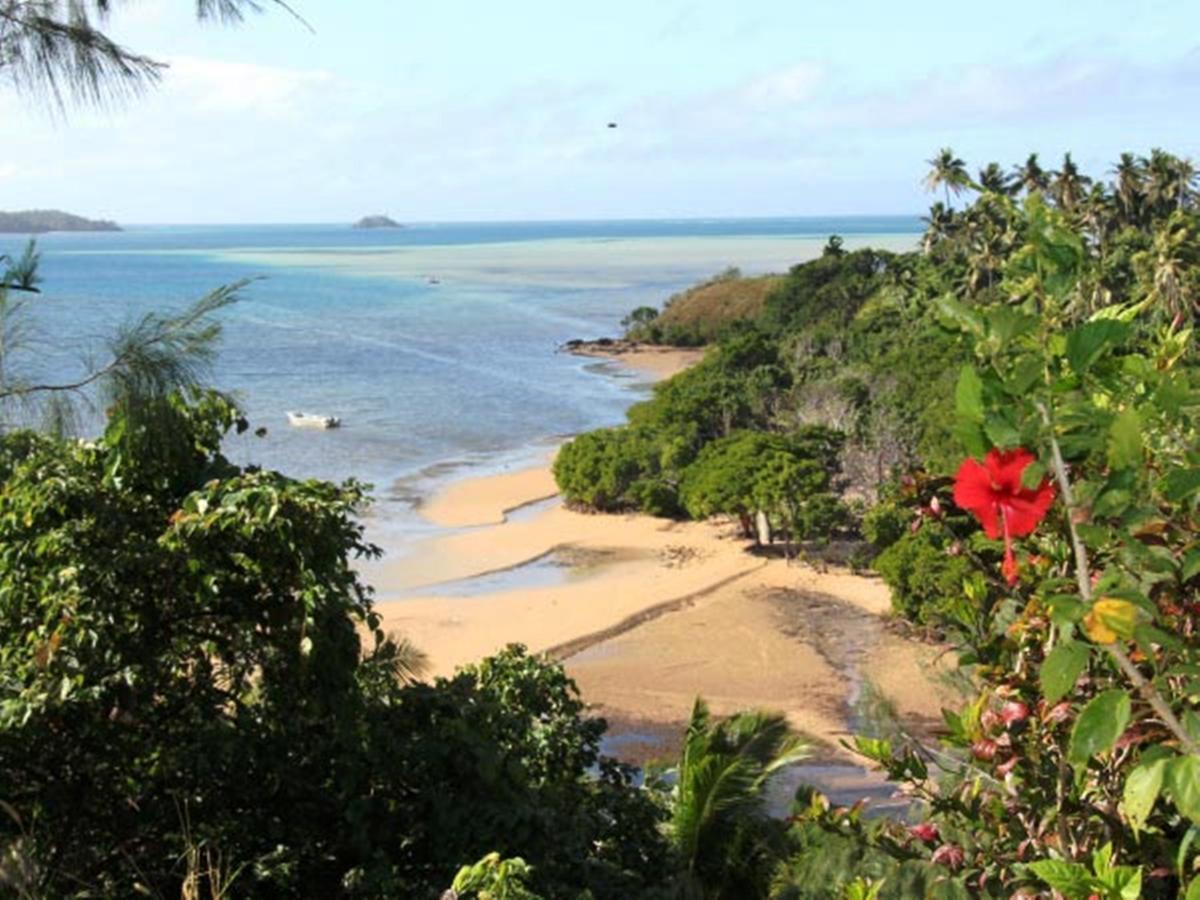 Вілла Waitui Basecamp Matacawalevu Island Екстер'єр фото